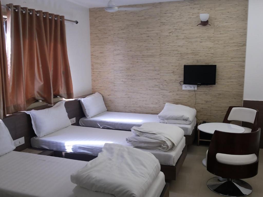 Royal Inn Ankleshwar Екстер'єр фото